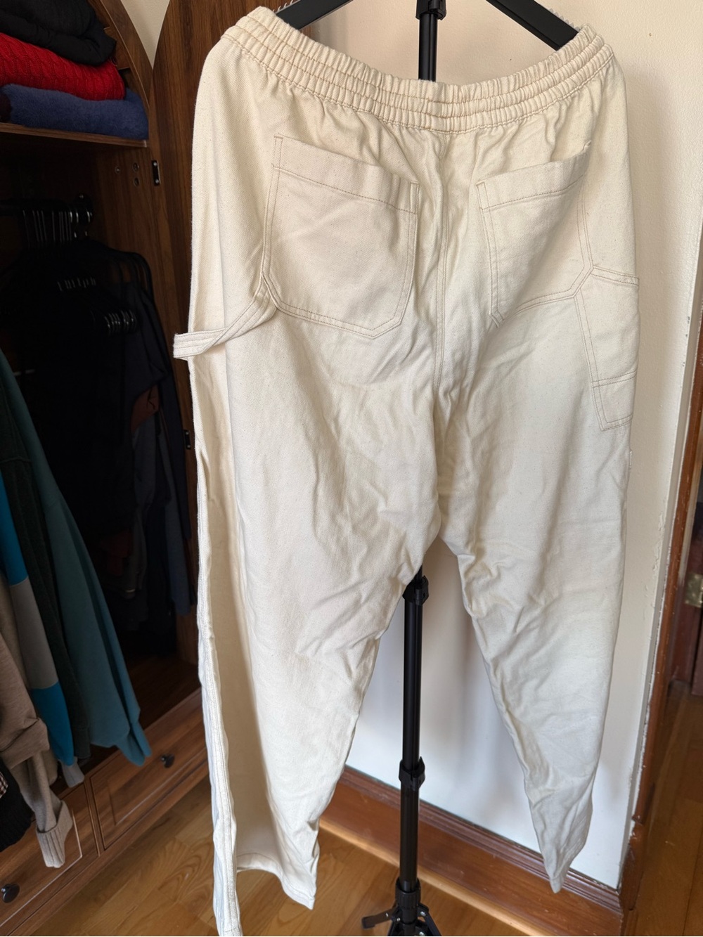 aerie Wide Leg Cargo Pants in Cream - Picture 2 of 5